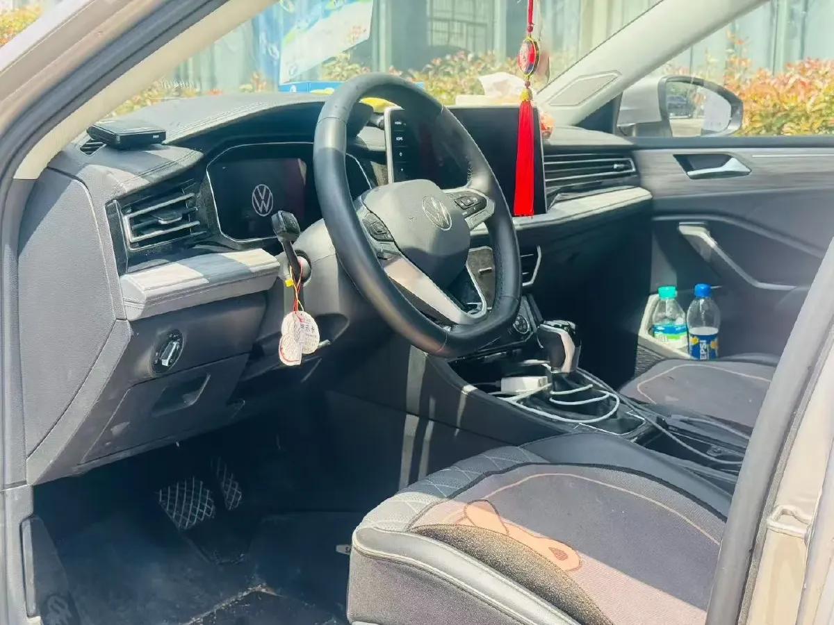 2023 Volkswagen Sagitar 1.5T 160HP L4 7DCT,autocango,china used car exporter,china ev exporter,chinese used car exporter,chinese used ev exporter