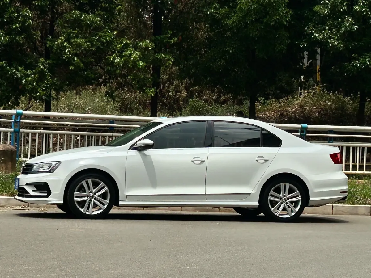 2018 Volkswagen Sagitar 1.4T 150HP L4 7DCT,autocango,china used car exporter,china ev exporter,chinese used car exporter,chinese used ev exporter