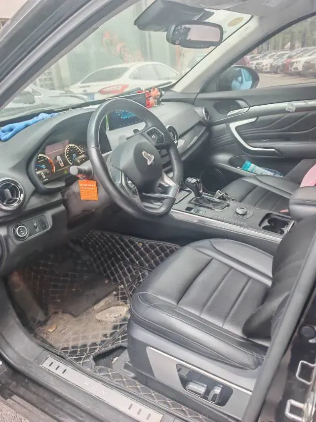 2017 WEY VV7 2.0T 234HP L4 7DCT,autocango,china used car exporter,china ev exporter,chinese used car exporter,chinese used ev exporter