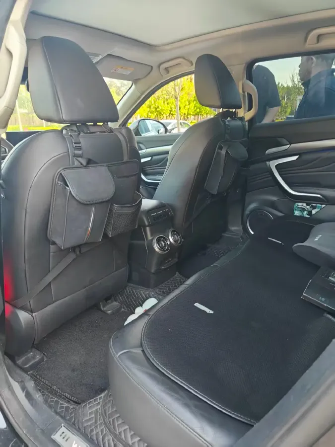 2017 WEY VV7 2.0T 234HP L4 7DCT,autocango,china used car exporter,china ev exporter,chinese used car exporter,chinese used ev exporter