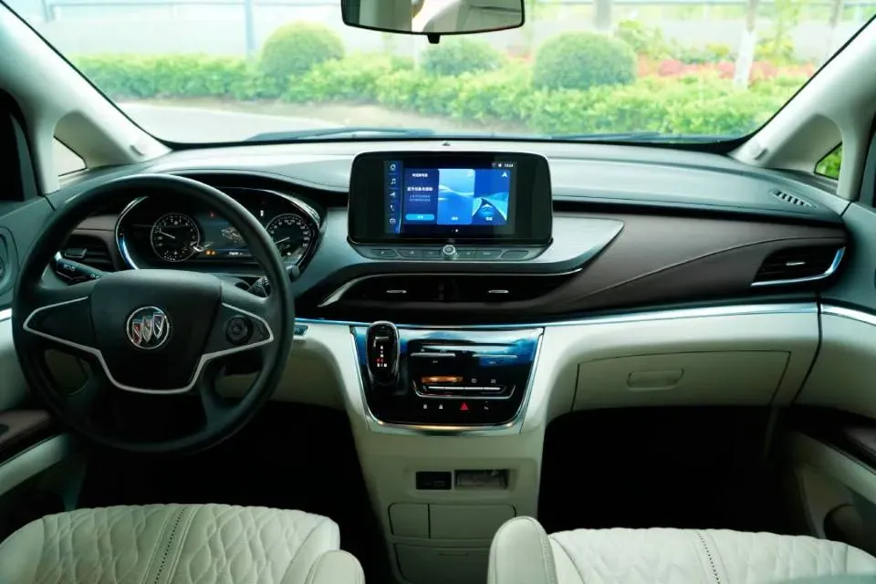 2023 Buick GL8 2.0T 237HP L4 9AT,autocango,china used car exporter,china ev exporter,chinese used car exporter,chinese used ev exporter