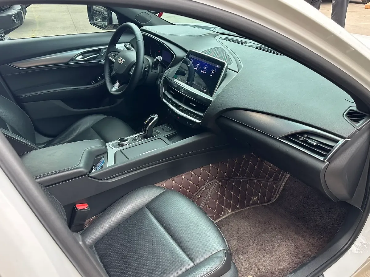 2022 Cadillac CT5 2.0T 237HP L4 10AT,autocango,china used car exporter,china ev exporter,chinese used car exporter,chinese used ev exporter