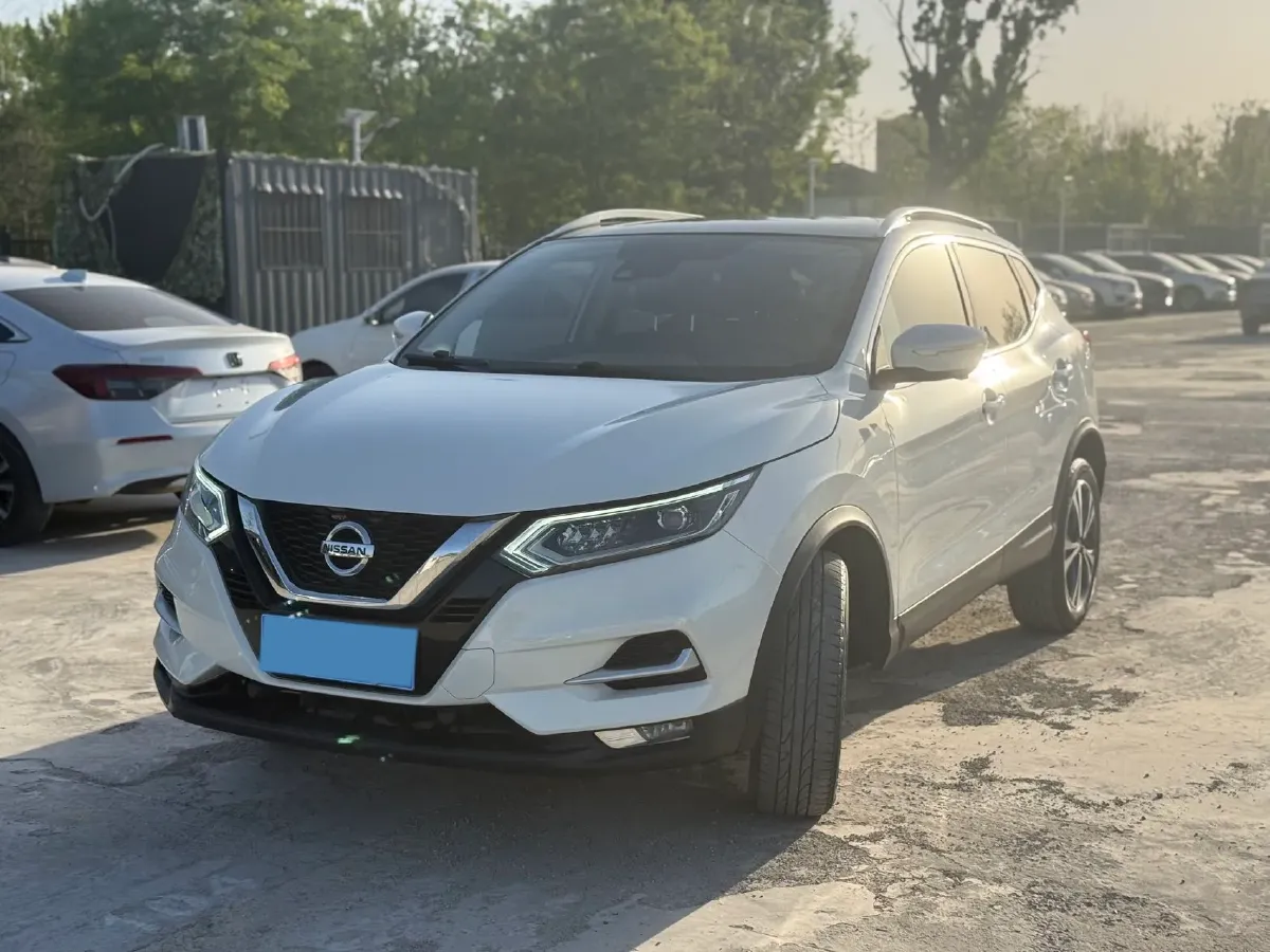 2022 Nissan Qashqai 2.0L 151HP L4 CVT,autocango,china used car exporter,china ev exporter,chinese used car exporter,chinese used ev exporter