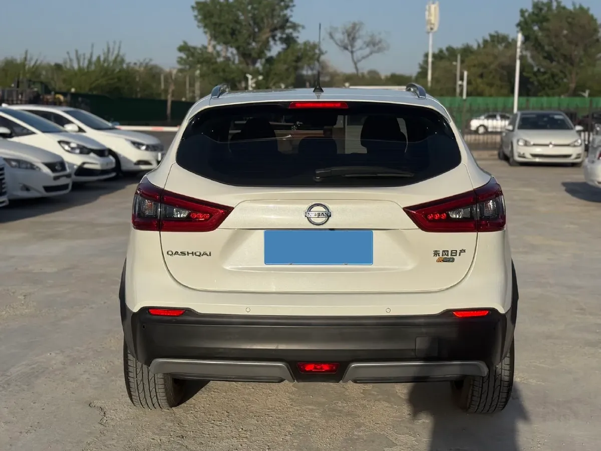 2022 Nissan Qashqai 2.0L 151HP L4 CVT,autocango,china used car exporter,china ev exporter,chinese used car exporter,chinese used ev exporter