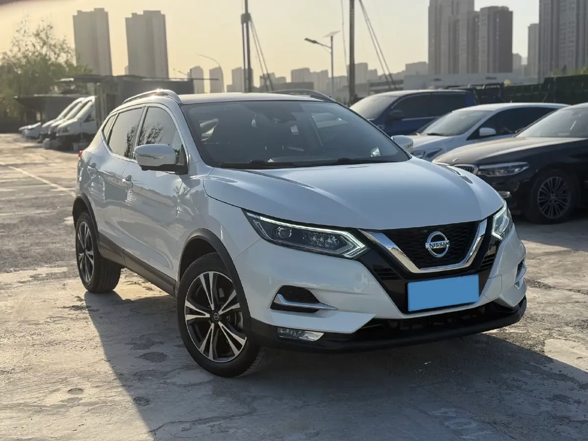 2022 Nissan Qashqai 2.0L 151HP L4 CVT,autocango,china used car exporter,china ev exporter,chinese used car exporter,chinese used ev exporter