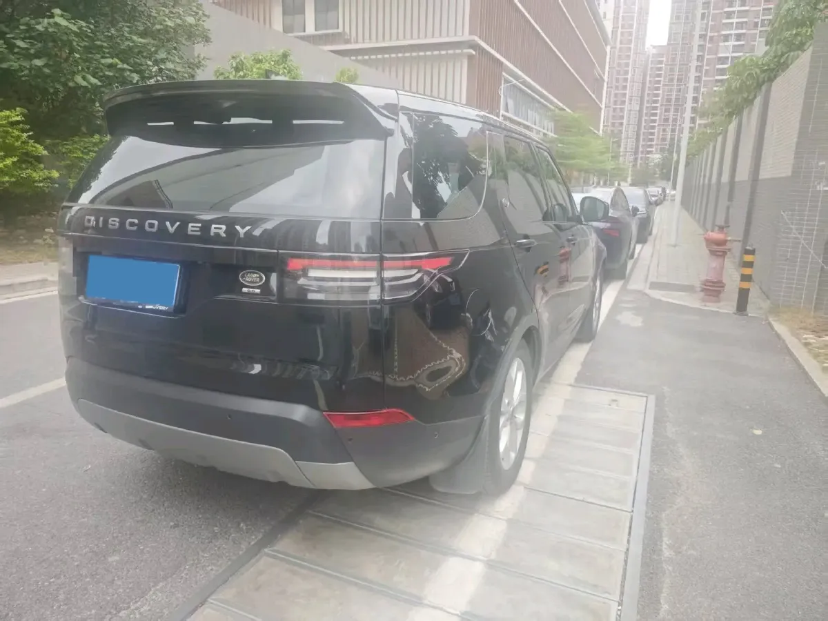 2018 Land Rover Discovery 3.0T 340HP V6 8AT,autocango,china used car exporter,china ev exporter,chinese used car exporter,chinese used ev exporter