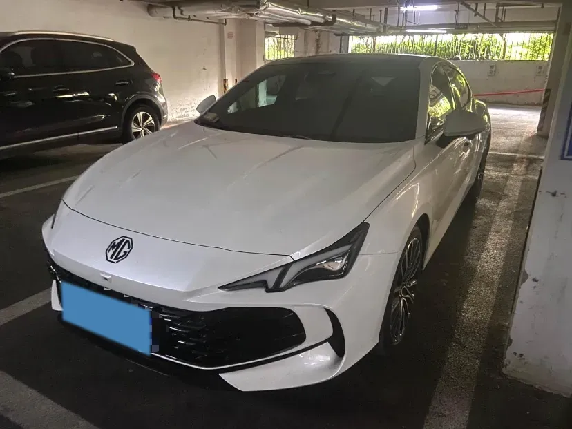 2025 MG 7 2.0T 261HP L4 9AT,autocango,china used car exporter,china ev exporter,chinese used car exporter,chinese used ev exporter