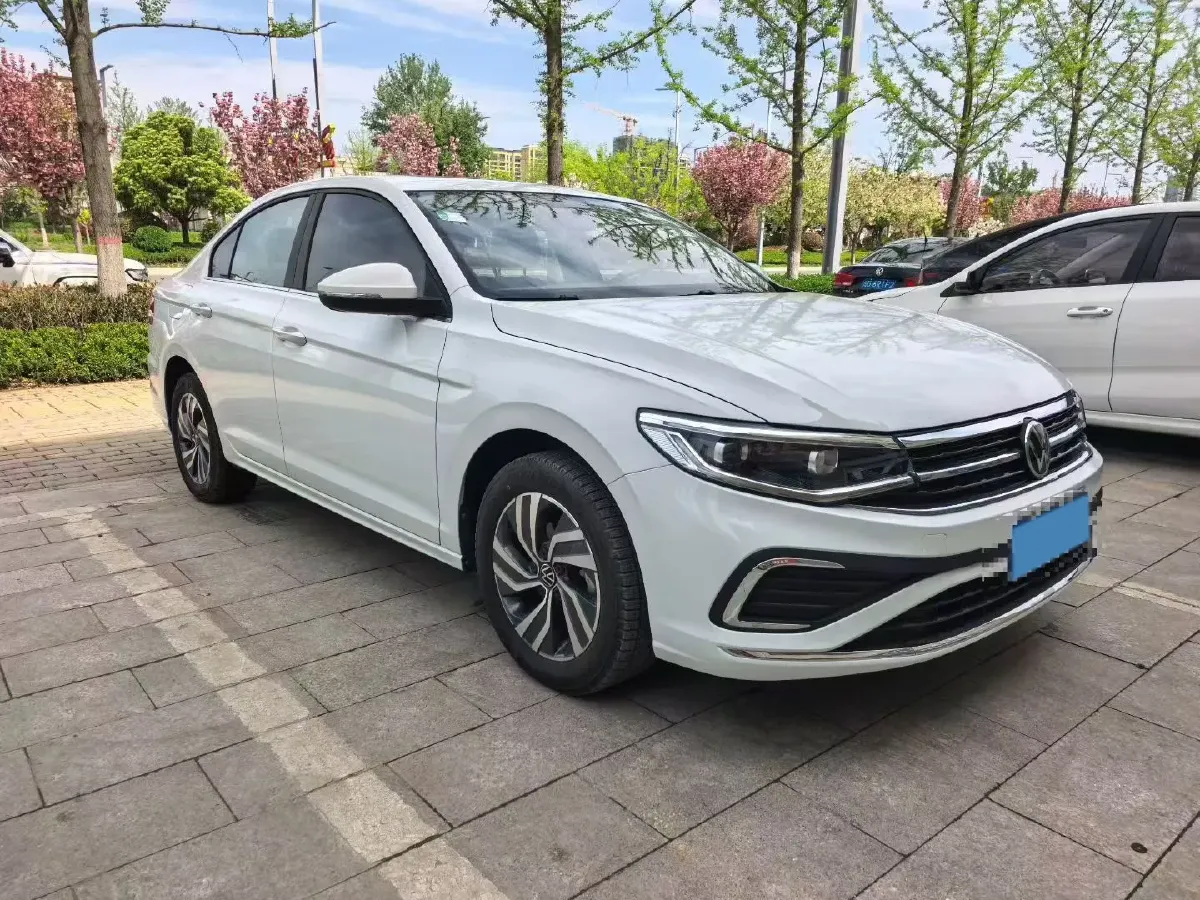 2024 Volkswagen Bora 1.2T 116HP L4 7DCT,autocango,china used car exporter,china ev exporter,chinese used car exporter,chinese used ev exporter