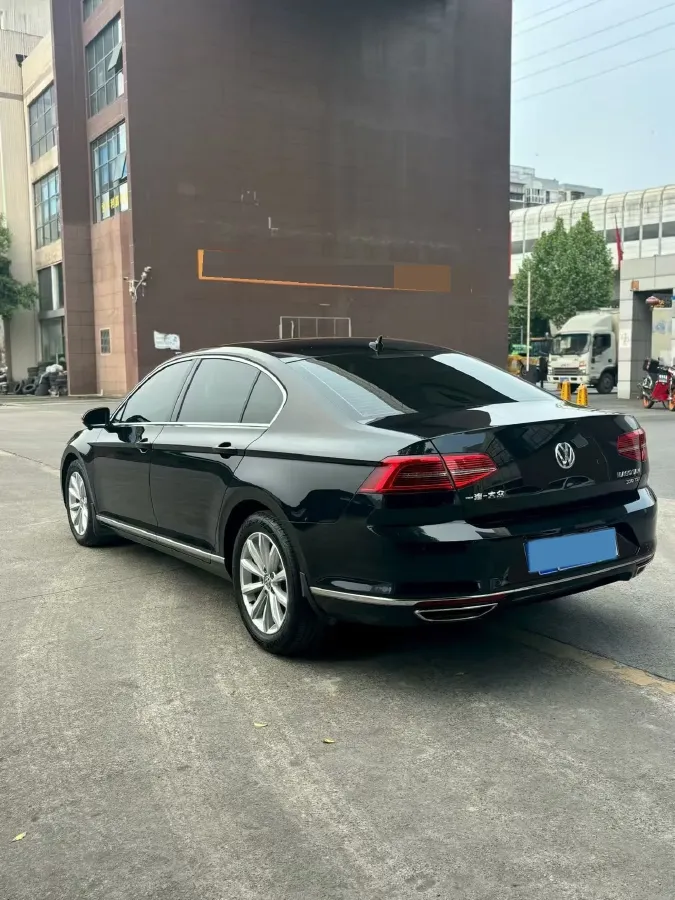 2019 Chevrolet Malibu XL 2.0T 241HP L4 9AT,autocango,china used car exporter,china ev exporter,chinese used car exporter,chinese used ev exporter