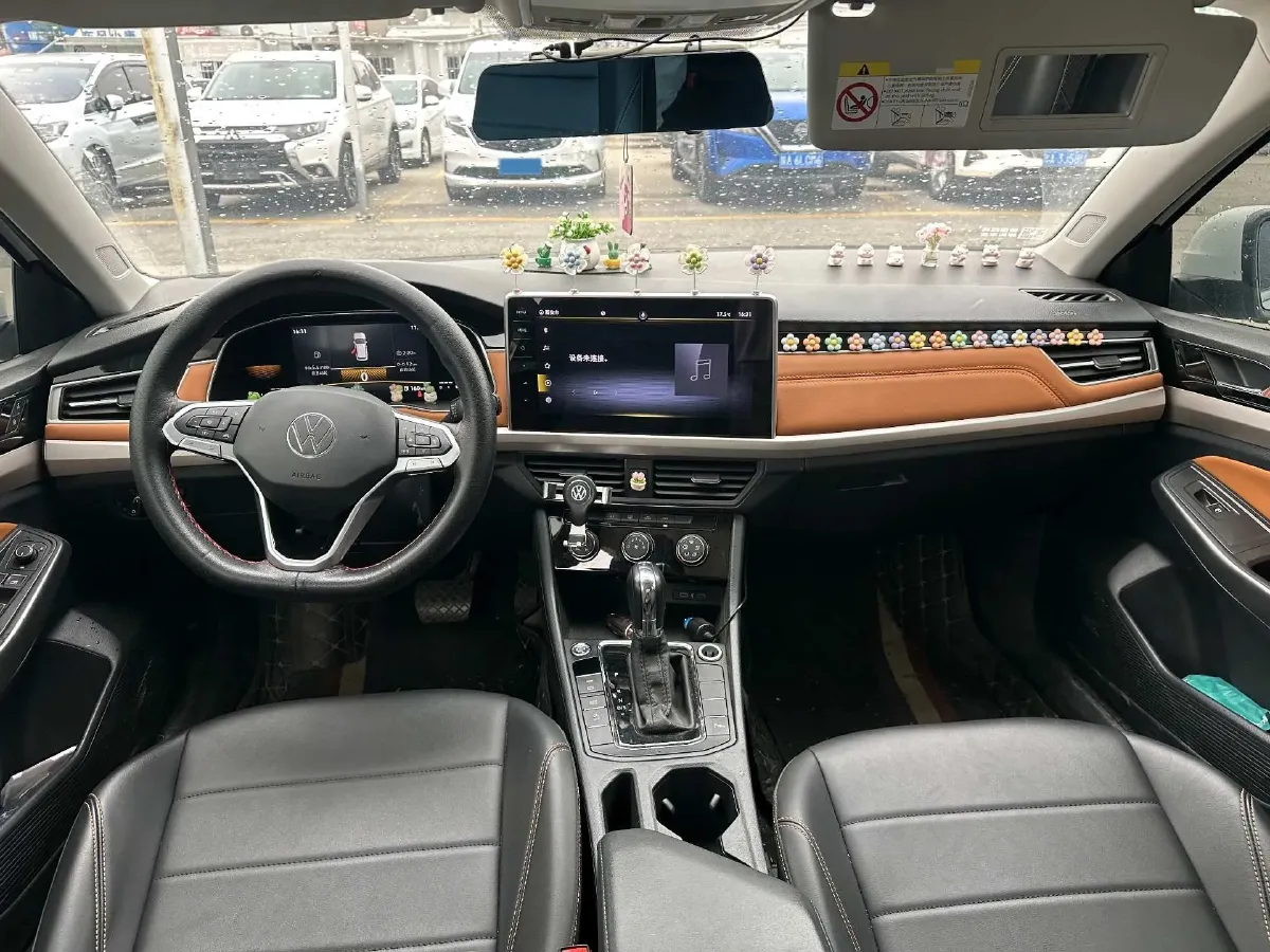 2023 Volkswagen Bora 1.2T 116HP L4 7DCT,autocango,china used car exporter,china ev exporter,chinese used car exporter,chinese used ev exporter