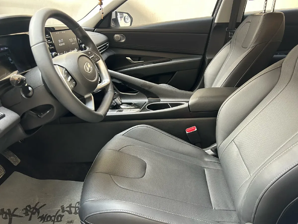 2022 Hyundai Elantra 1.5L 115HP L4 CVT,autocango,china used car exporter,china ev exporter,chinese used car exporter,chinese used ev exporter