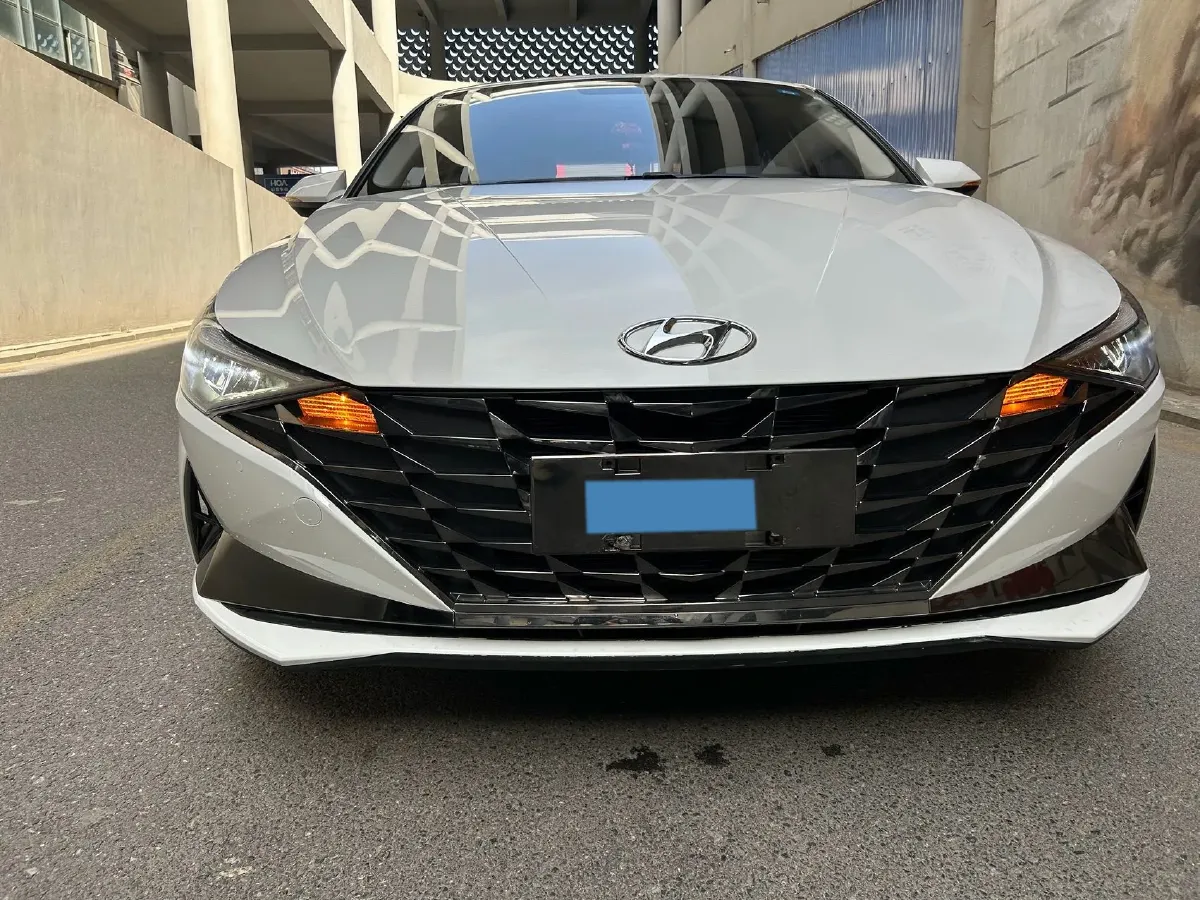 2022 Hyundai Elantra 1.5L 115HP L4 CVT,autocango,china used car exporter,china ev exporter,chinese used car exporter,chinese used ev exporter