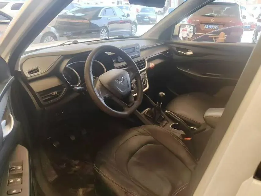 2019 WuLing HongGuang S3 1.5L 112HP L4 6MT,autocango,china used car exporter,china ev exporter,chinese used car exporter,chinese used ev exporter