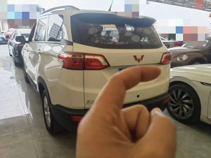 2019 WuLing HongGuang S3 1.5L 112HP L4 6MT,autocango,china used car exporter,china ev exporter,chinese used car exporter,chinese used ev exporter