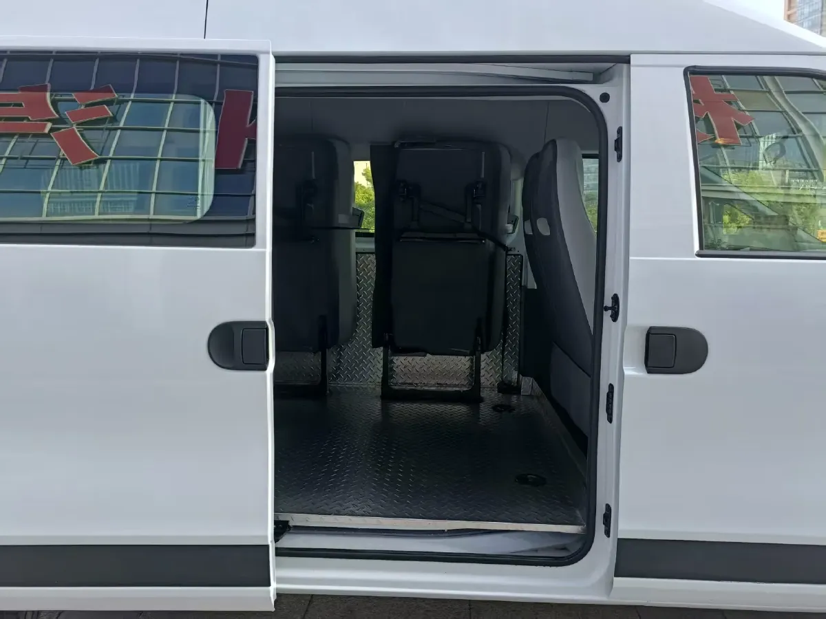 2025 Foton Grand General G9 2.0T 163HP L4 8AT,autocango,china used car exporter,china ev exporter,chinese used car exporter,chinese used ev exporter