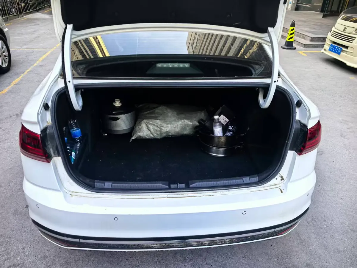 2023 Volkswagen Bora 1.2T 116HP L4 7DCT,autocango,china used car exporter,china ev exporter,chinese used car exporter,chinese used ev exporter