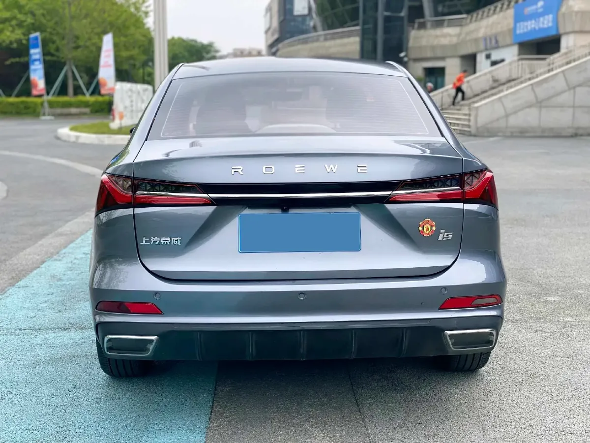 2023 Roewe i5 1.5L 129HP L4 CVT,autocango,china used car exporter,china ev exporter,chinese used car exporter,chinese used ev exporter