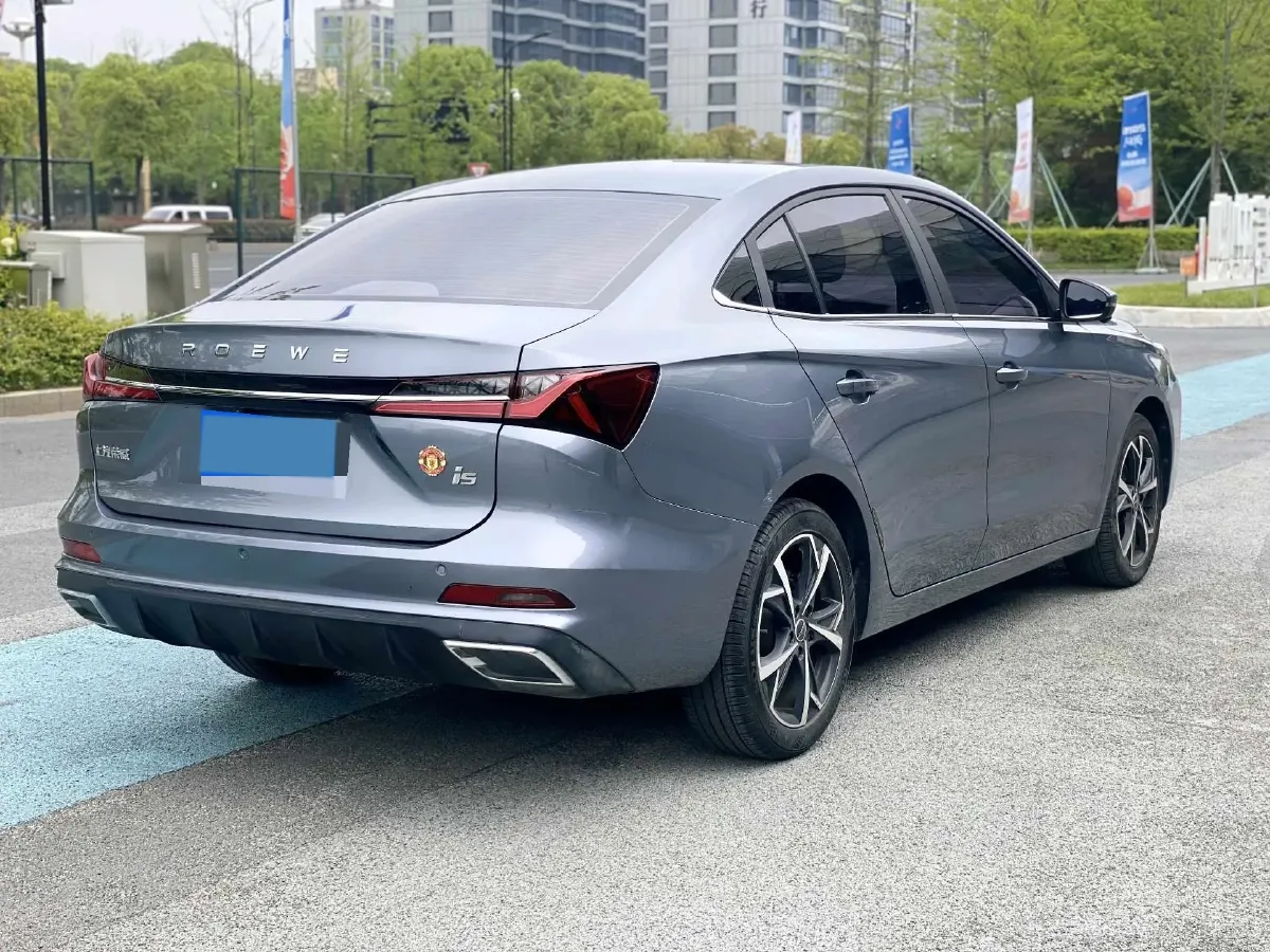 2023 Roewe i5 1.5L 129HP L4 CVT,autocango,china used car exporter,china ev exporter,chinese used car exporter,chinese used ev exporter