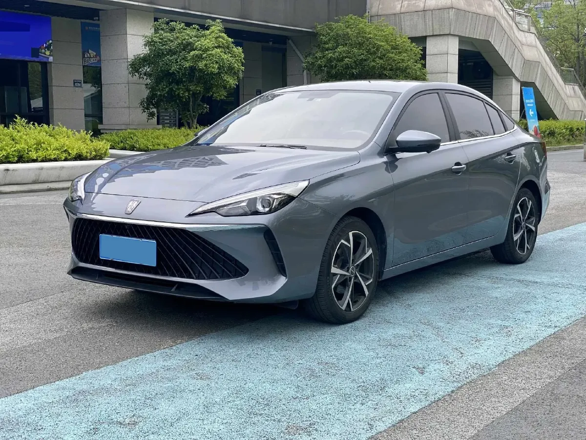 2023 Roewe i5 1.5L 129HP L4 CVT,autocango,china used car exporter,china ev exporter,chinese used car exporter,chinese used ev exporter