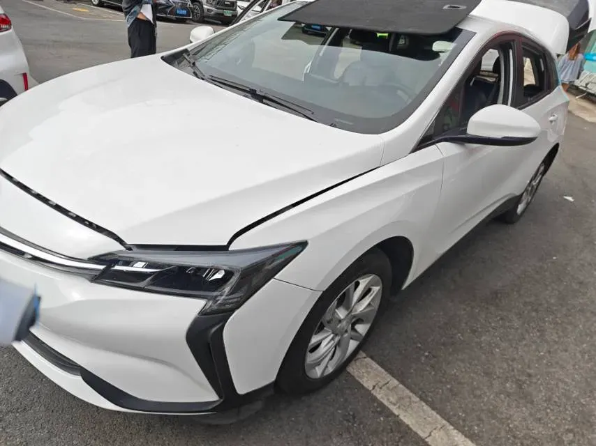 2023 Buick Velite 6 BEV 50.3KWH,autocango,china used car exporter,china ev exporter,chinese used car exporter,chinese used ev exporter