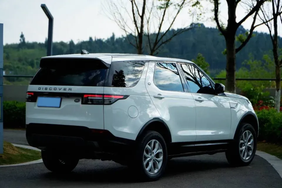 2020 Land Rover Discovery 2.0T 300HP L4 8AT,autocango,china used car exporter,china ev exporter,chinese used car exporter,chinese used ev exporter