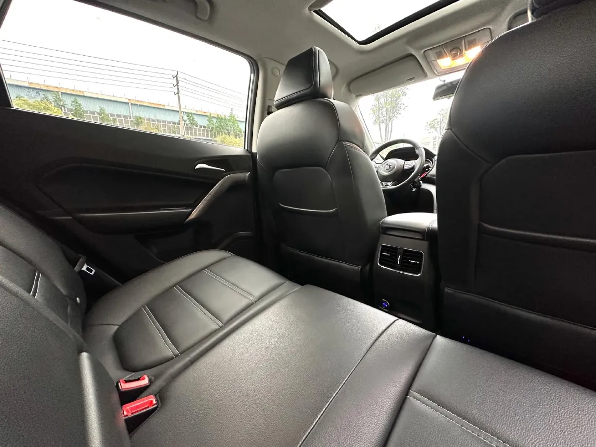 2017 MG GS 1.5T 169HP L4 7DCT,autocango,china used car exporter,china ev exporter,chinese used car exporter,chinese used ev exporter