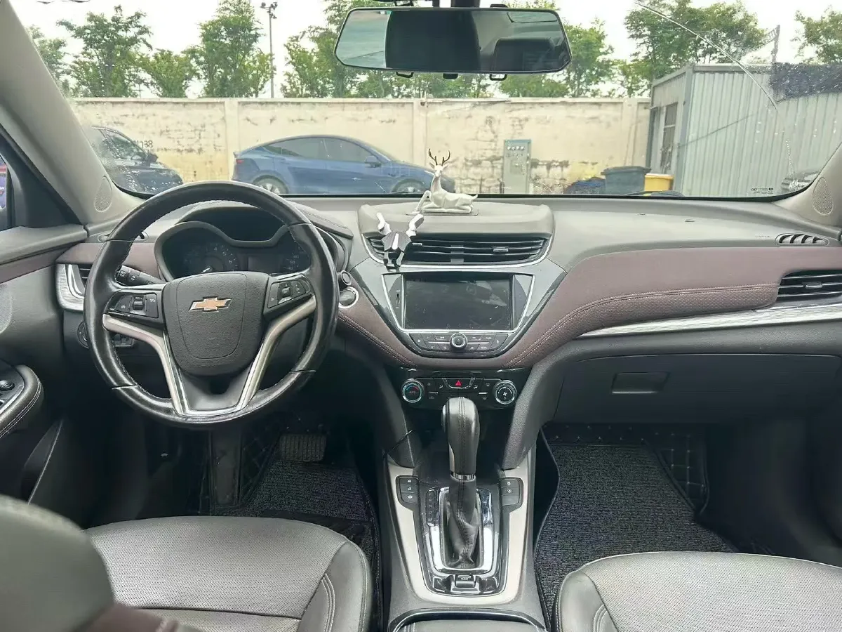 2018 Chevrolet Malibu 1.5T 170HP L4 6AT,autocango,china used car exporter,china ev exporter,chinese used car exporter,chinese used ev exporter