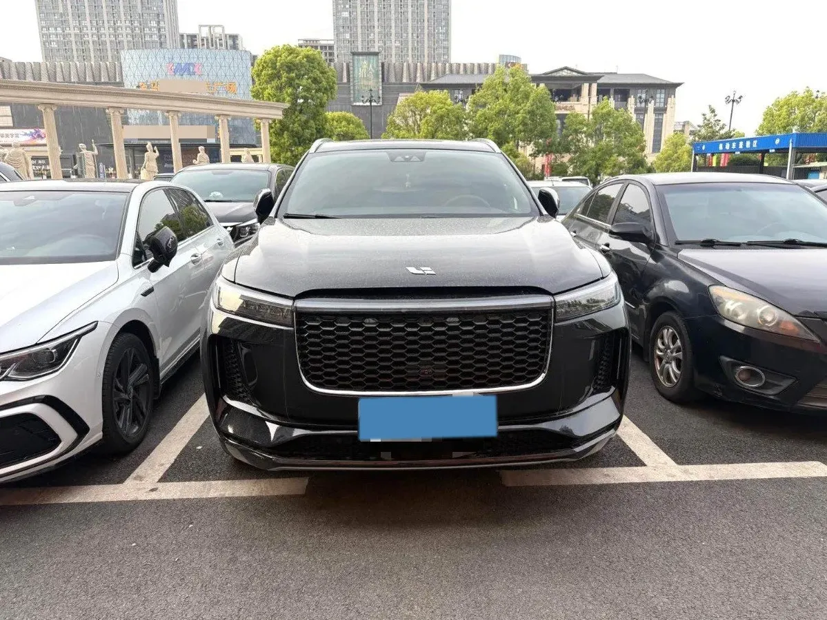 2020 Li ONE Range Extended 131HP REEV 40.5KWH,autocango,china used car exporter,china ev exporter,chinese used car exporter,chinese used ev exporter
