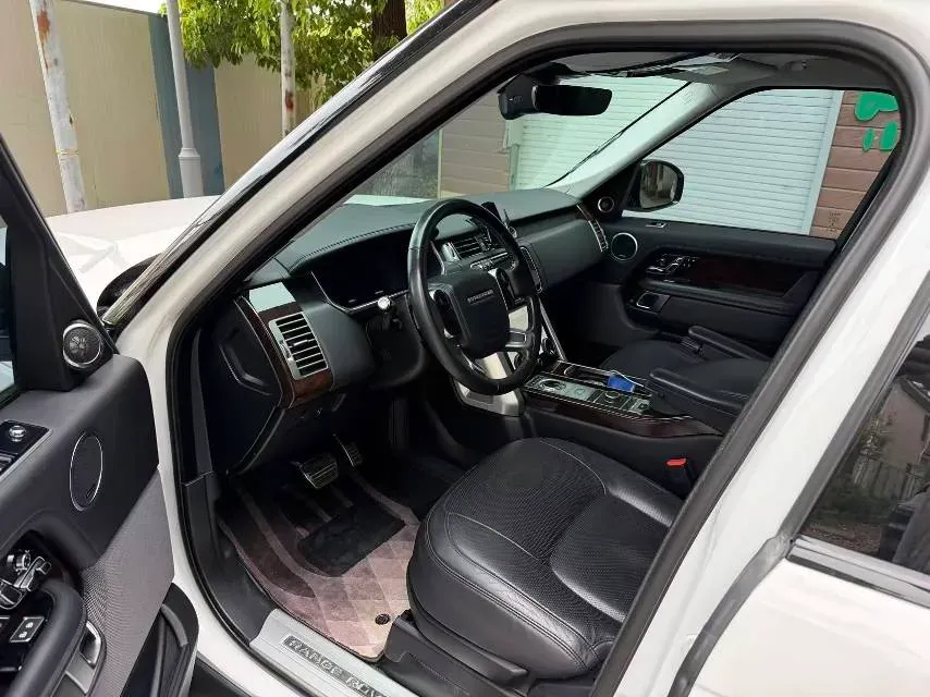 2022 Land Rover Range Rover 3.0T 400HP L6 8AT,autocango,china used car exporter,china ev exporter,chinese used car exporter,chinese used ev exporter