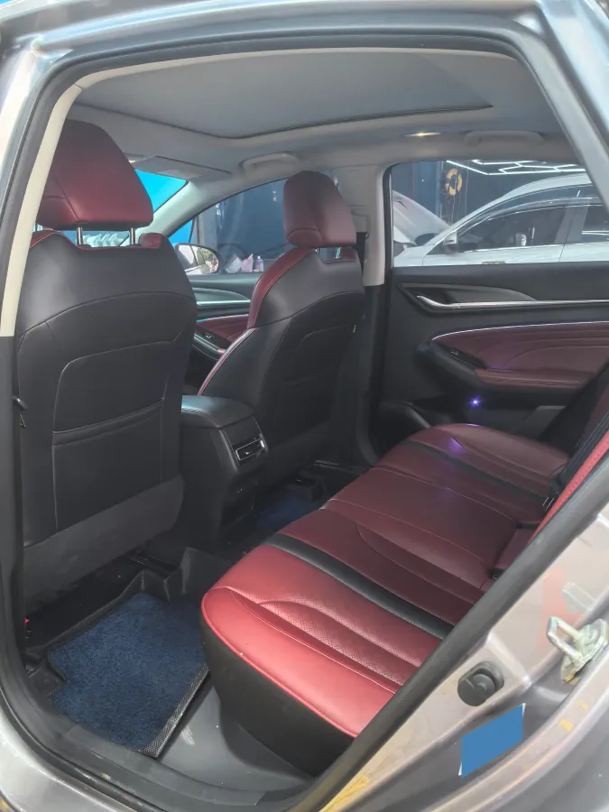 2021 ChangAn Eado 1.4T 160HP L4 7DCT,autocango,china used car exporter,china ev exporter,chinese used car exporter,chinese used ev exporter