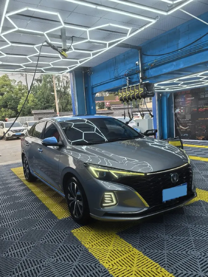 2021 ChangAn Eado 1.4T 160HP L4 7DCT,autocango,china used car exporter,china ev exporter,chinese used car exporter,chinese used ev exporter