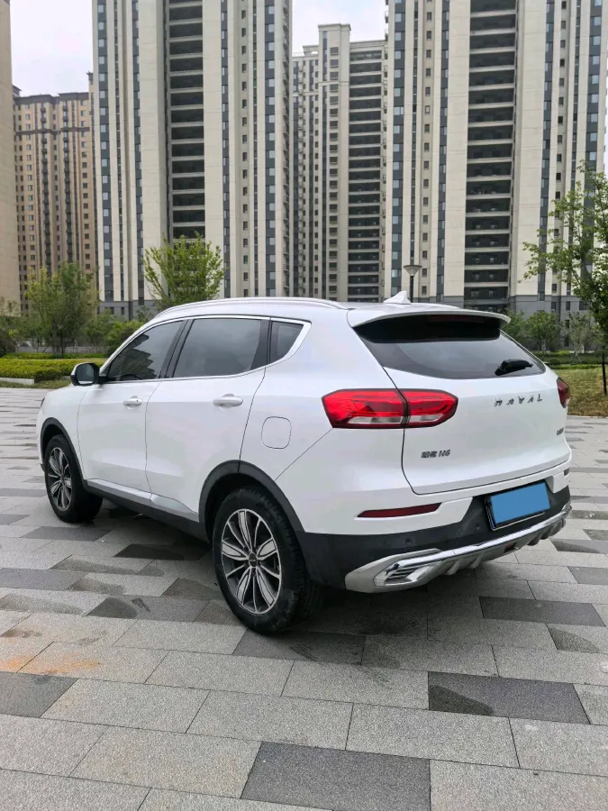 2020 Haval H6 1.5T 169HP L4 7DCT,autocango,china used car exporter,china ev exporter,chinese used car exporter,chinese used ev exporter