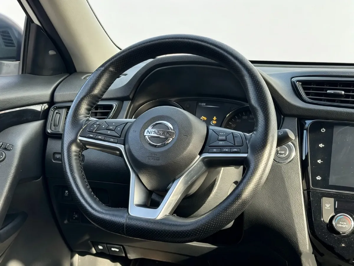 2023 Nissan X-Trail 2.0L 151HP L4 CVT,autocango,china used car exporter,china ev exporter,chinese used car exporter,chinese used ev exporter