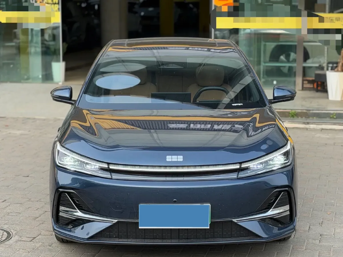 2025 Geely Galaxy A7 1.5L 112HP L4 1DHT PHEV,autocango,china used car exporter,china ev exporter,chinese used car exporter,chinese used ev exporter