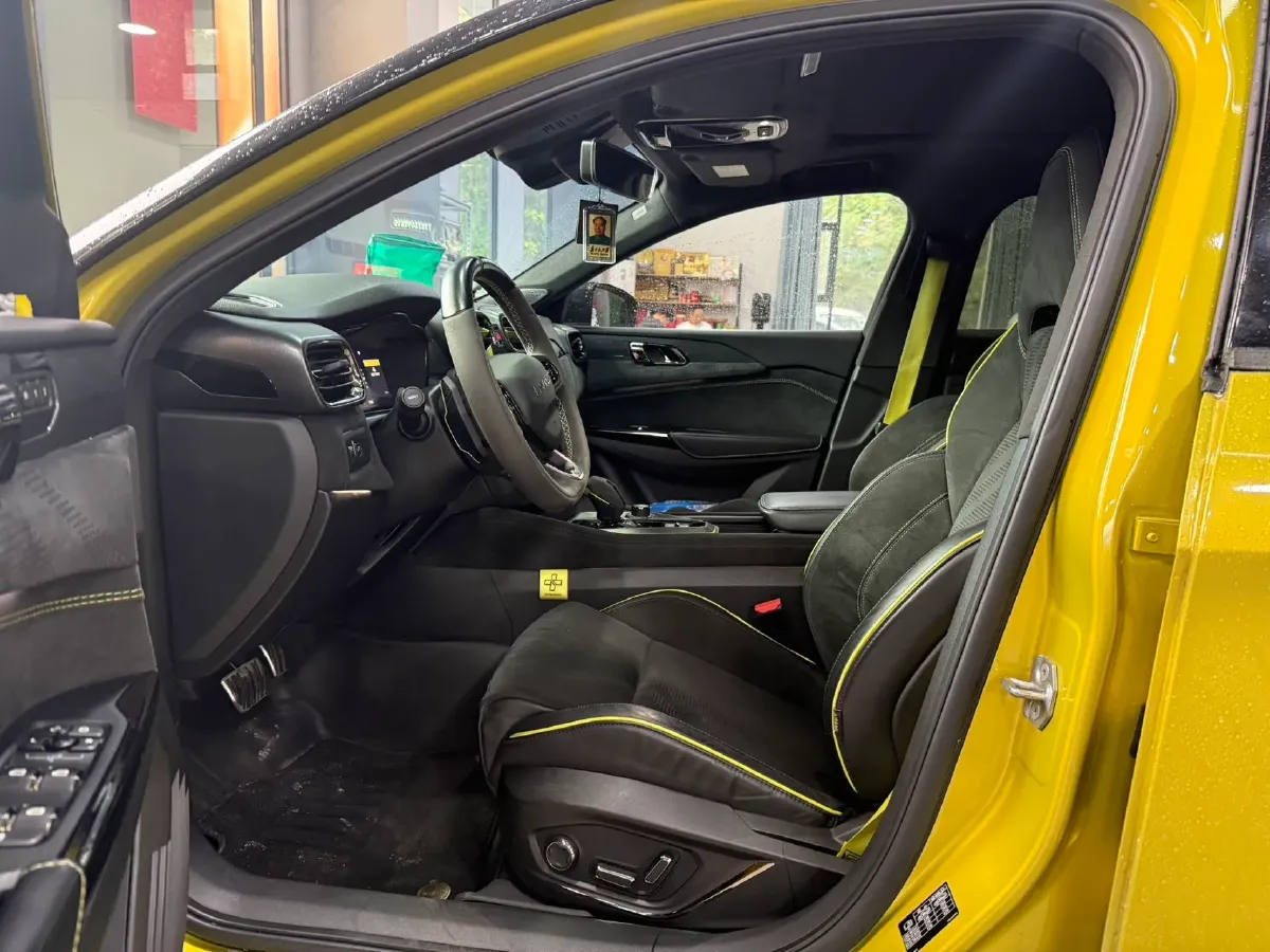 2022 LYNK&CO 03 2.0T 254HP L4 8AT,autocango,china used car exporter,china ev exporter,chinese used car exporter,chinese used ev exporter