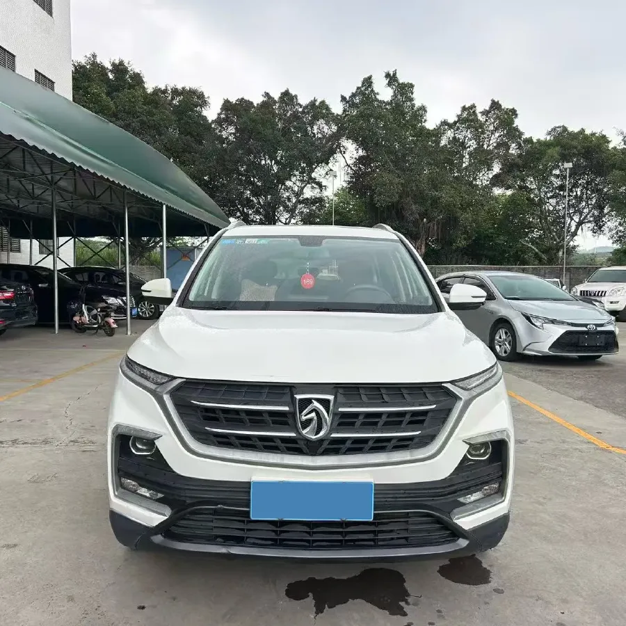 2019 BaoJun 530 1.5T 151HP L4 CVT,autocango,china used car exporter,china ev exporter,chinese used car exporter,chinese used ev exporter