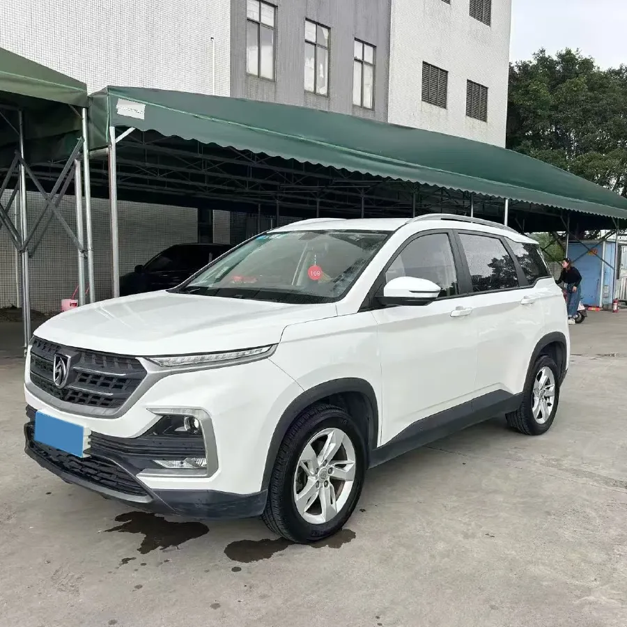 2019 BaoJun 530 1.5T 151HP L4 CVT,autocango,china used car exporter,china ev exporter,chinese used car exporter,chinese used ev exporter