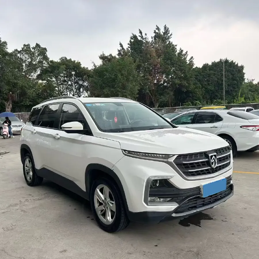 2019 BaoJun 530 1.5T 151HP L4 CVT,autocango,china used car exporter,china ev exporter,chinese used car exporter,chinese used ev exporter