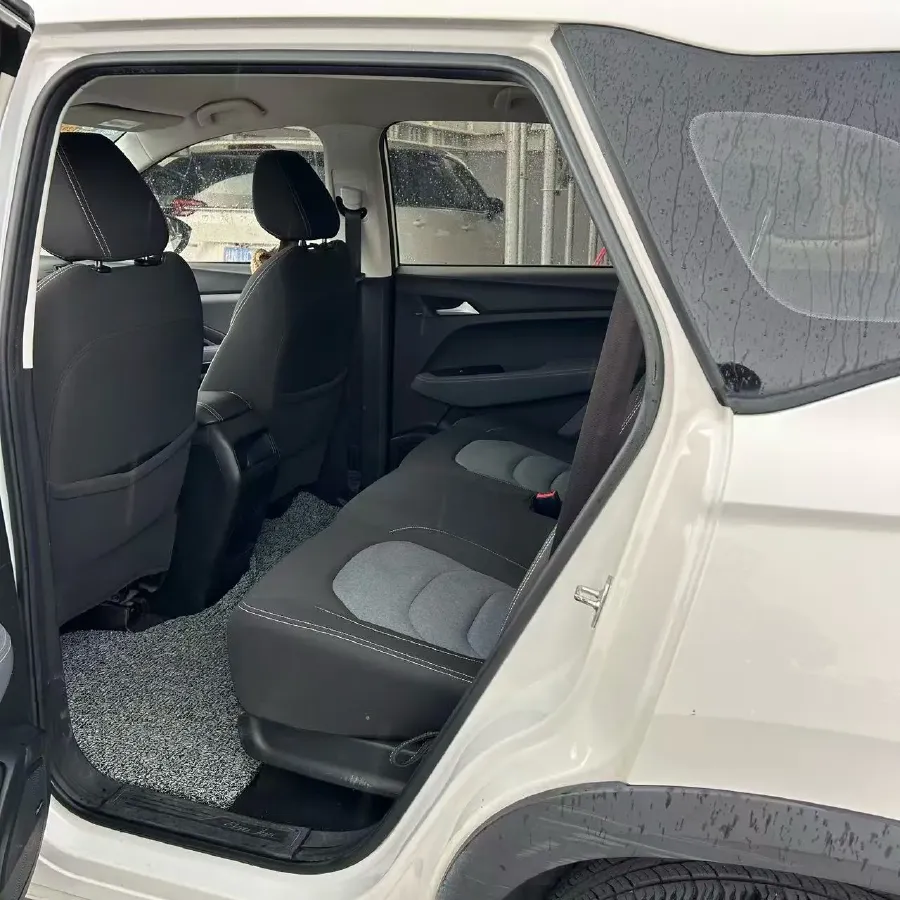 2019 BaoJun 530 1.5T 151HP L4 CVT,autocango,china used car exporter,china ev exporter,chinese used car exporter,chinese used ev exporter