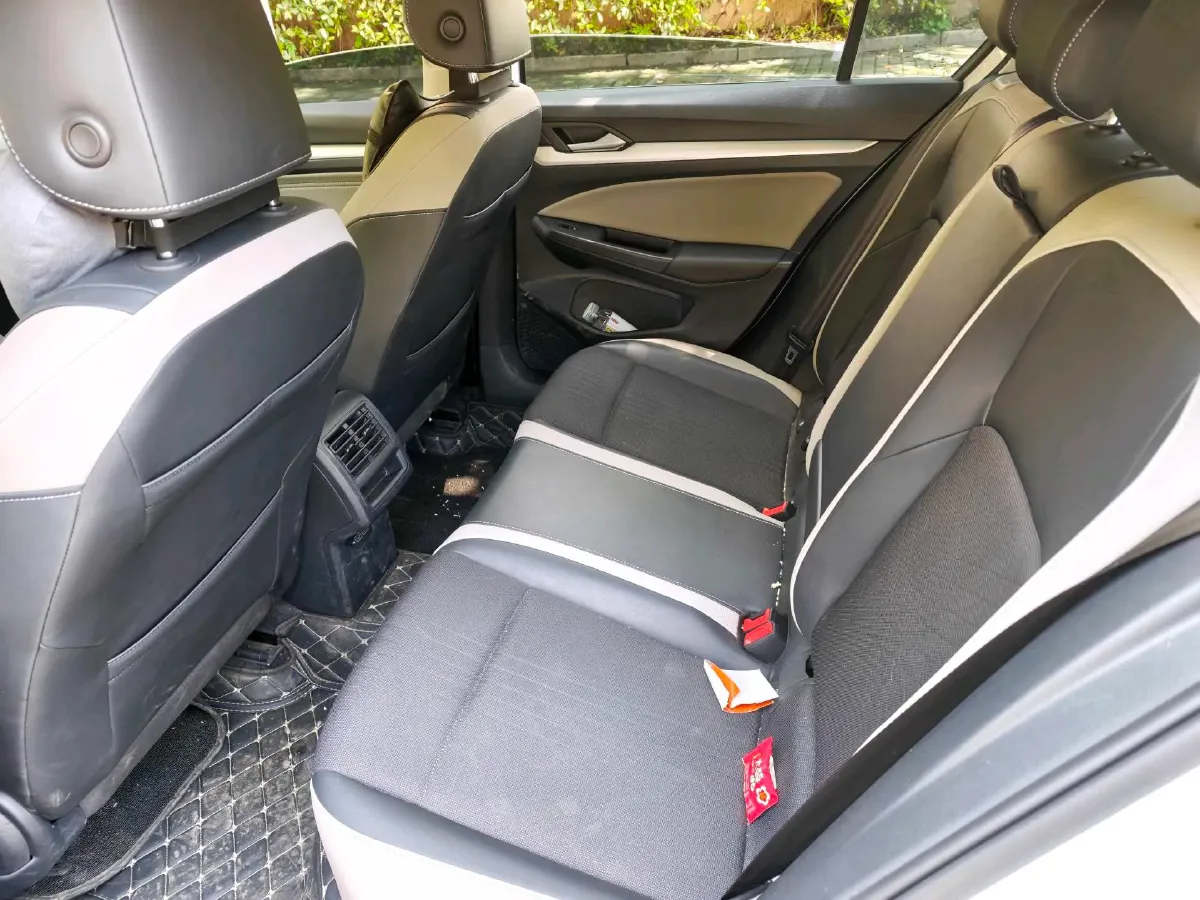 2021 Volkswagen Golf 1.4T 150HP L4 7DCT,autocango,china used car exporter,china ev exporter,chinese used car exporter,chinese used ev exporter