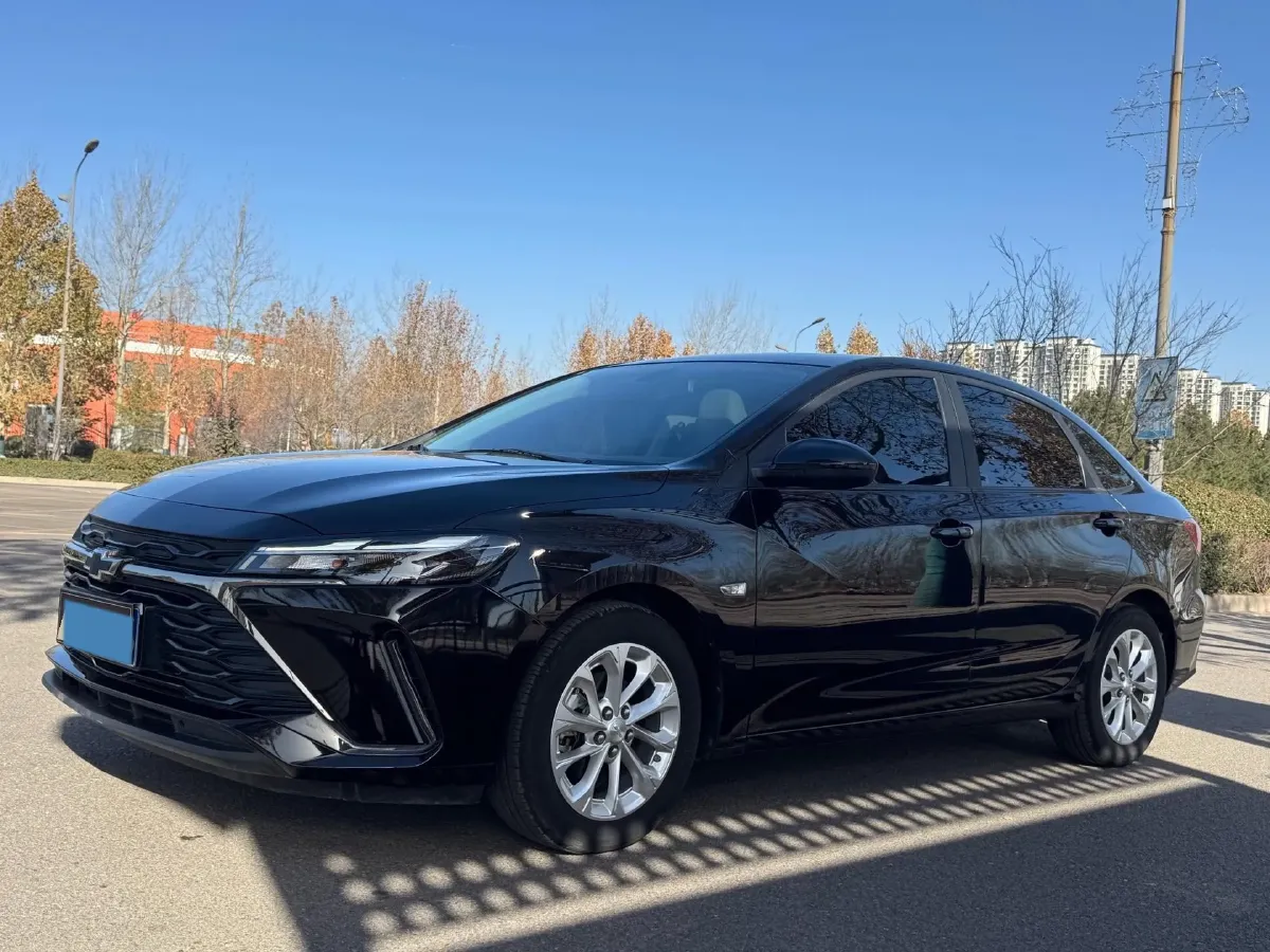 2024 Chevrolet Monza 1.5L 113HP L4 6DCT,autocango,china used car exporter,china ev exporter,chinese used car exporter,chinese used ev exporter