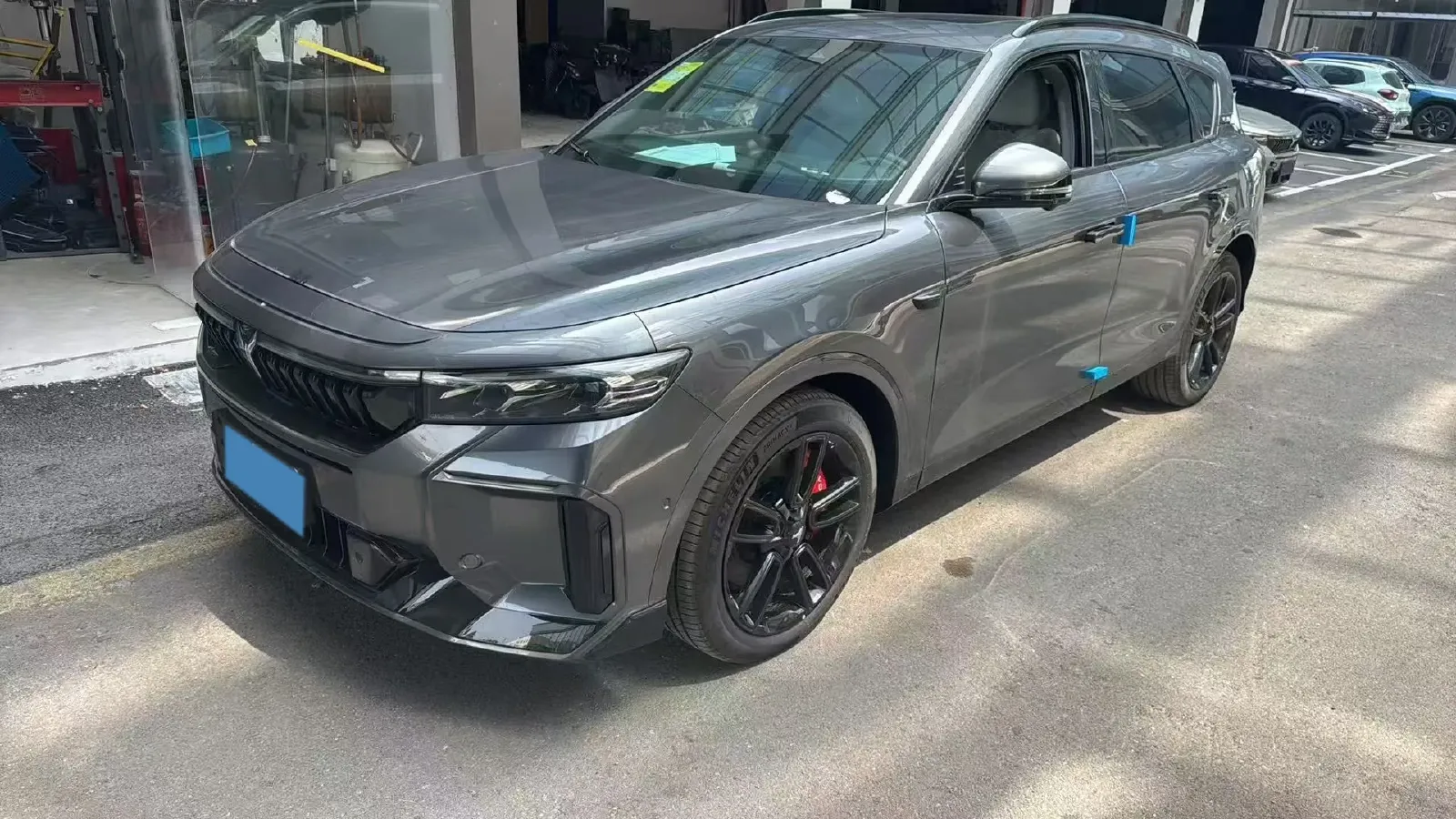 2025 Voyah FREE 1.5T 150HP L4 REEV 43KWH,autocango,china used car exporter,china ev exporter,chinese used car exporter,chinese used ev exporter