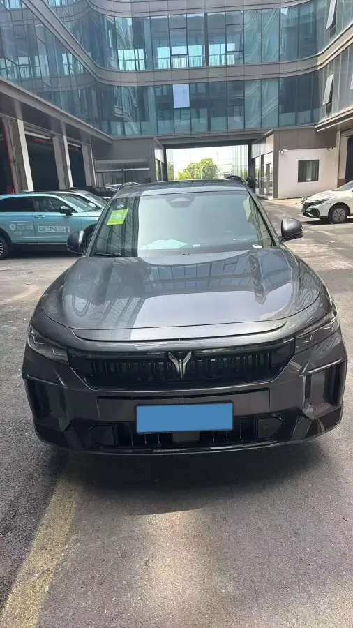 2025 Voyah FREE 1.5T 150HP L4 REEV 43KWH,autocango,china used car exporter,china ev exporter,chinese used car exporter,chinese used ev exporter