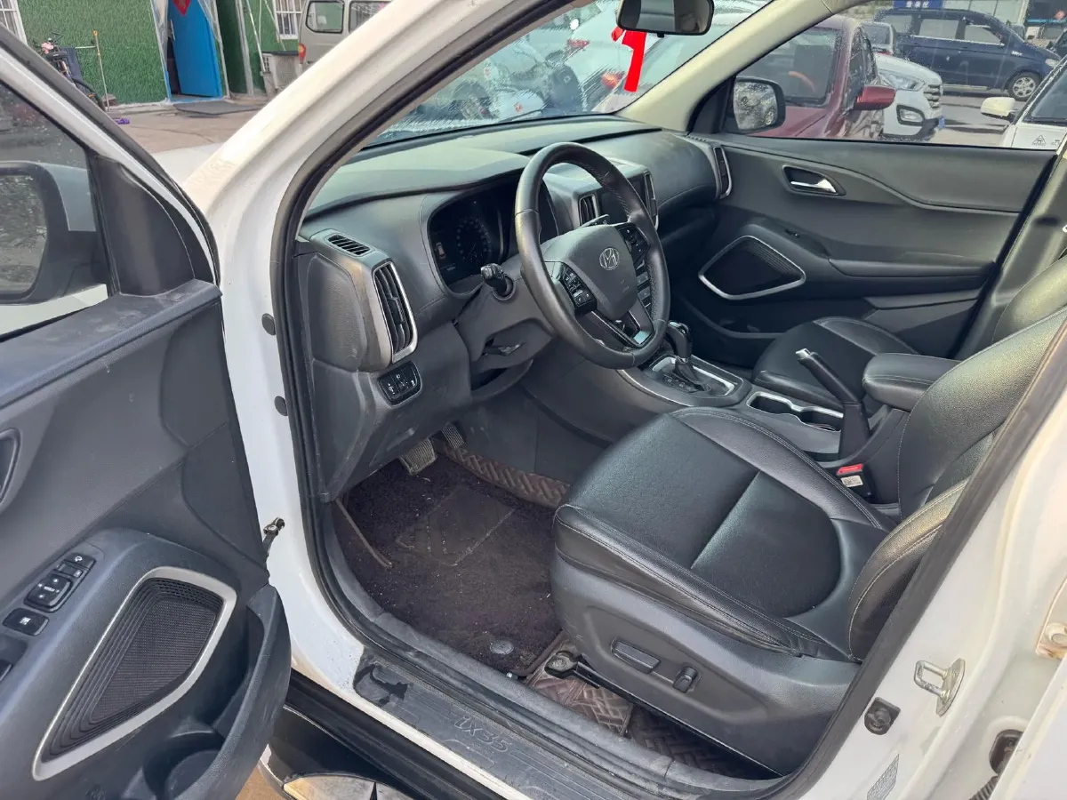 2019 Hyundai ix35 2.0L 160HP L4 6AT,autocango,china used car exporter,china ev exporter,chinese used car exporter,chinese used ev exporter