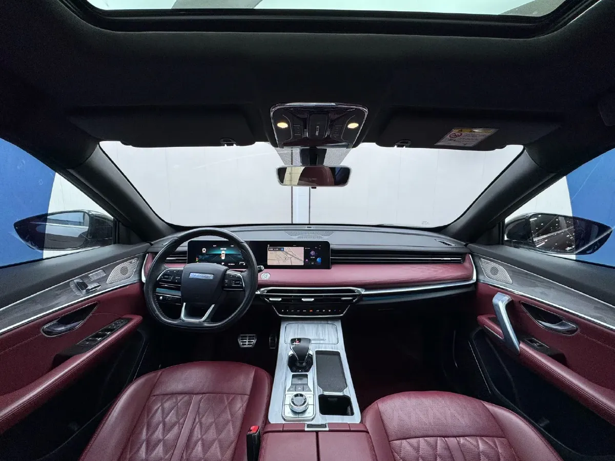 2023 ChangAn Oshan X7 Plus 1.5T 188HP L4 7DCT,autocango,china used car exporter,china ev exporter,chinese used car exporter,chinese used ev exporter