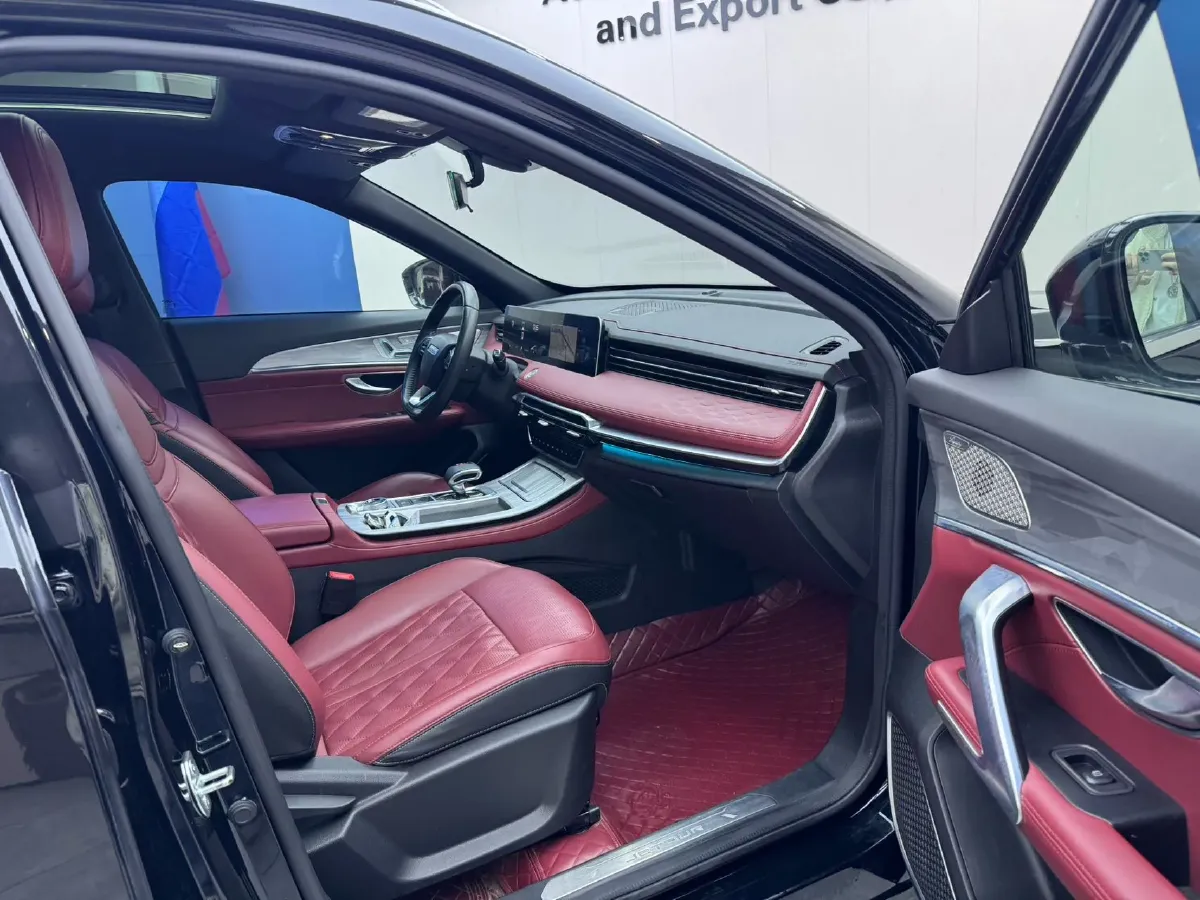 2023 ChangAn Oshan X7 Plus 1.5T 188HP L4 7DCT,autocango,china used car exporter,china ev exporter,chinese used car exporter,chinese used ev exporter