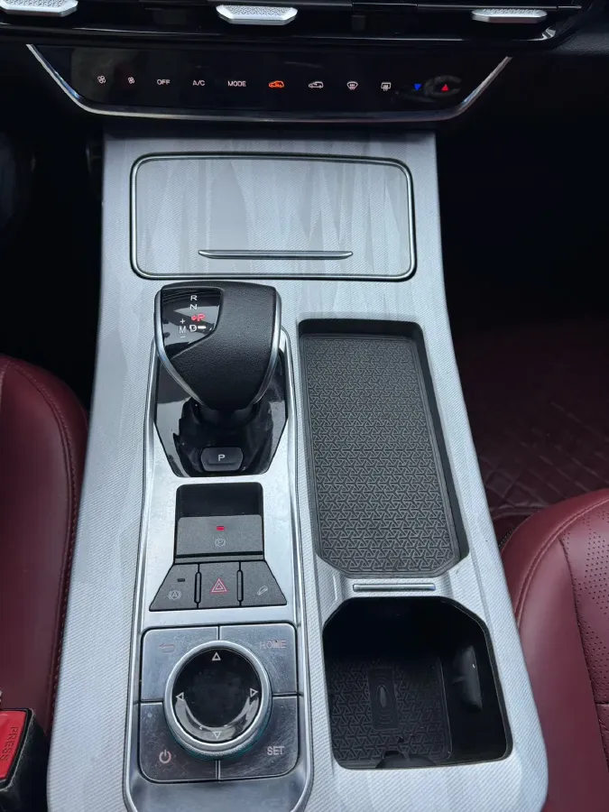 2023 ChangAn Oshan X7 Plus 1.5T 188HP L4 7DCT,autocango,china used car exporter,china ev exporter,chinese used car exporter,chinese used ev exporter