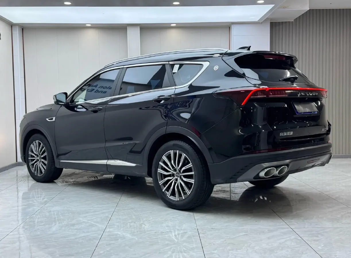 2023 ChangAn Oshan X7 Plus 1.5T 188HP L4 7DCT,autocango,china used car exporter,china ev exporter,chinese used car exporter,chinese used ev exporter