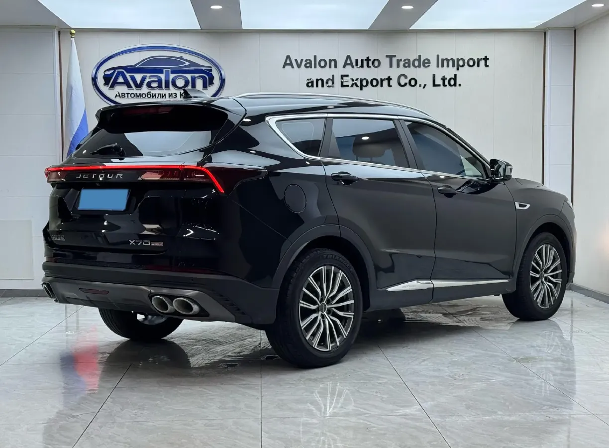 2023 ChangAn Oshan X7 Plus 1.5T 188HP L4 7DCT,autocango,china used car exporter,china ev exporter,chinese used car exporter,chinese used ev exporter