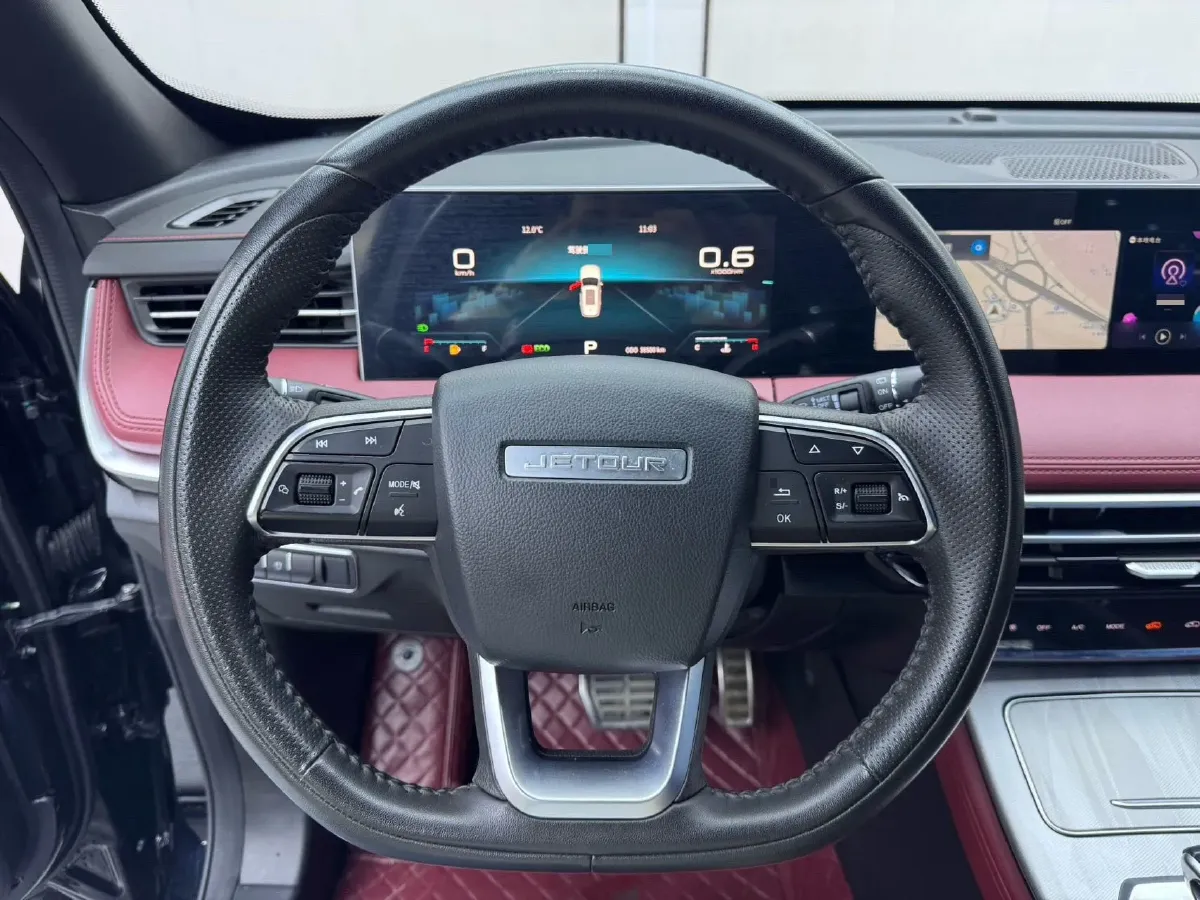 2023 ChangAn Oshan X7 Plus 1.5T 188HP L4 7DCT,autocango,china used car exporter,china ev exporter,chinese used car exporter,chinese used ev exporter